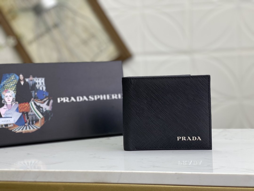 有名人同じアイテムPrada プラダ 財布 実物の写真スーパーコピー財布代引き可能国内発送後払い安全必ず届く信用できるサイト