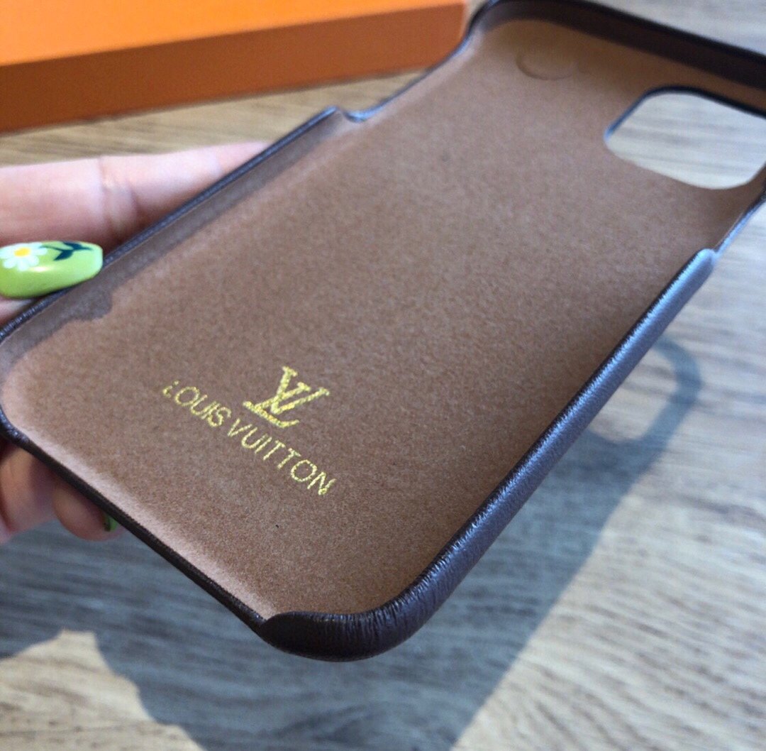良好品ルイヴィトン Louis Vuitton Iphone携帯ケース スーパーコピーN品代引き対応国内発送後払い安全必ず届く人気サイト