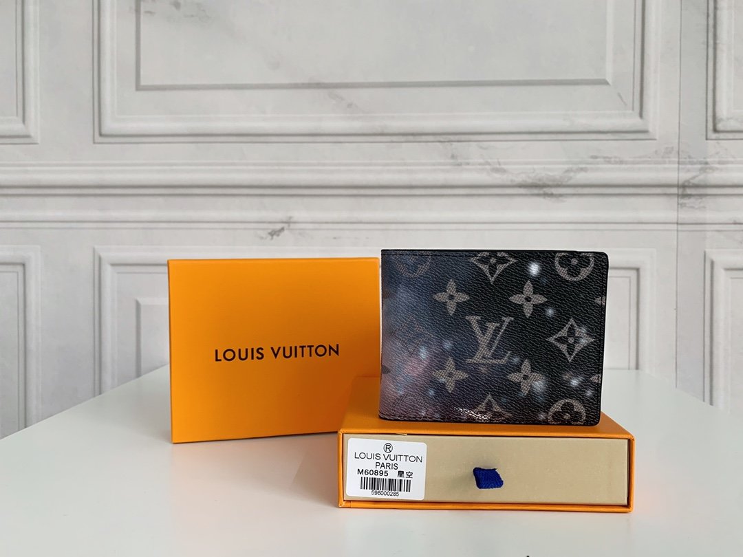 送料無料新入荷ルイヴィトンLouis Vuitton財布実物の写真スーパーコピー代引き可能国内発送後払い安全必ず届く信用できるサイトト